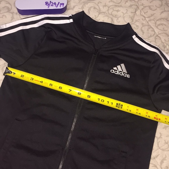 ✅Kids Adidas Track Jacket - Picture 2 of 6